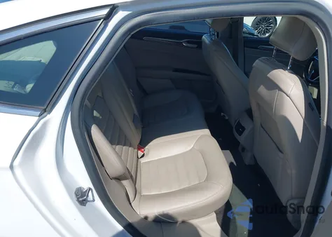 2018 Ford Fusion Se z USA, uszkodzony, nr VIN 3FA6P0HD8JR268590